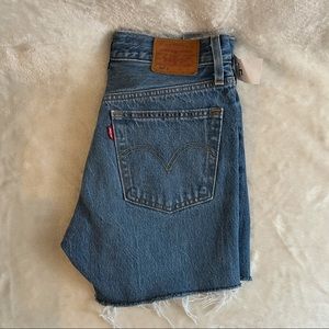 Levi’s dark wash denim shorts
